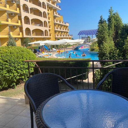 Midia Grand Resort, Terrassen Paradies Apartment Ахелой Екстер'єр фото